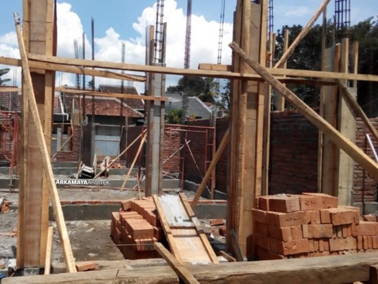 KONTRAKTOR BANGUN RUMAH – Proyek Desain & Pembangunan Rumah Tinggal 2