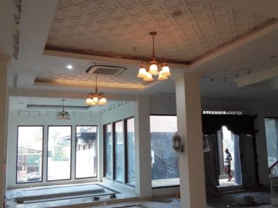 KONTRAKTOR BANGUNAN KOMERSIL - Proyek Desain & Pengawasan SANDRA Boutique - Bpk. Bambang SLEMAN (5)